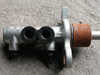 Цилиндр тормозной главный, Audi A4 1994-1999