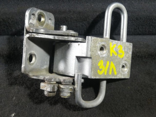 Петля двери, Audi A4 2000-2006