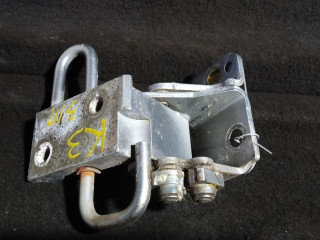 Петля двери, Audi A4 2000-2006