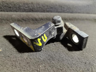 Петля двери передней левой, Volkswagen Passat 2000-2005
