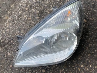 Фара левая Citroen C5 2000-2004
