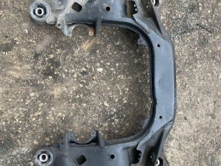 Балка подвески передняя (подрамник), Volkswagen Passat 2000-2005
