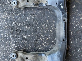 Балка подвески передняя (подрамник) Audi A4 2000-2006