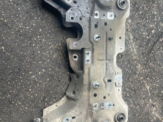 Балка подвески передняя (подрамник), Renault Latitude 2010-2013