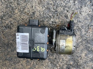 Насос гидроподвески Citroen C5 2000-2004