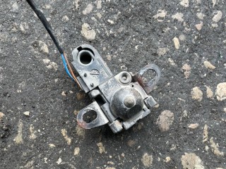 Замок багажника, Renault Espace 1996-2002