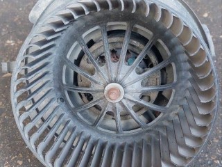 Моторчик печки Opel Zafira 2003-2006