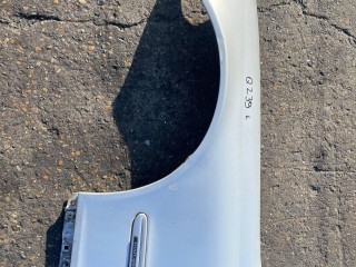 Крыло переднее левое Mercedes C W203 2004-2008