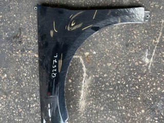 Крыло переднее левое Mercedes B W245 2005-2008