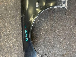 Крыло переднее левое, Volvo V40 1999-2002