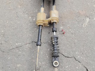 Трос кулисы КПП, Toyota Yaris 2005-2009