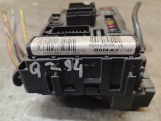 Блок предохранителей, ориг. номер 9641258080, Citroen C5 2000-2004