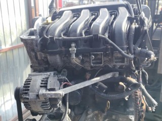 Форсунка Renault Scenic 2003-2006