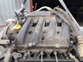 Коллектор впускной Renault Megane 1995-1999
