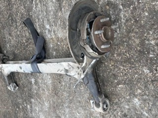 Балка подвески задняя, Toyota Prius 2005-2011