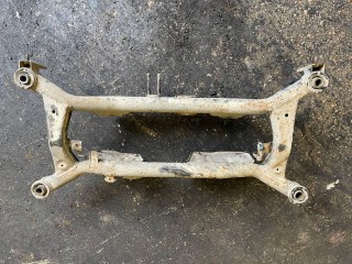 Балка подвески задняя, Nissan X-Trail 2004-2007