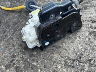 Замок двери передней правой, Audi A3 2003-2005