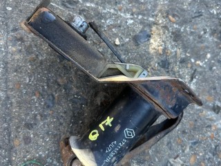 Крепление запаски, ориг. номер 572111357R, Renault Scenic 2013-2016