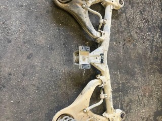 Балка подвески задняя, Hyundai Trajet 1999-2004