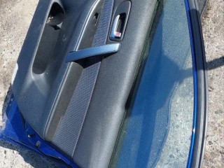 Дверь передняя правая Mazda 6 2005-2008