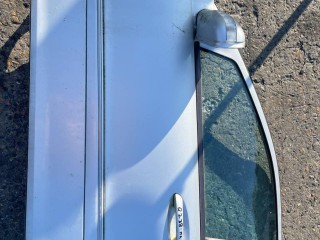 Дверь передняя левая Mercedes C W203 2004-2008