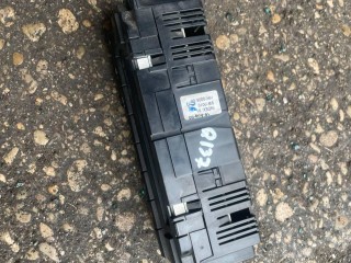 Блок управления печки/климат-контроля Volkswagen Passat 2000-2005