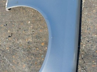 Крыло переднее правое Mercedes C W203 2000-2004