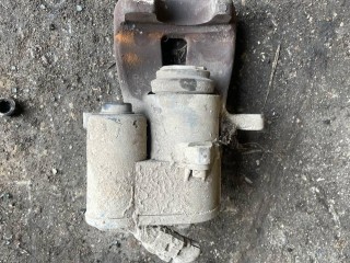 Суппорт задний правый, Volkswagen Passat 2005-2010