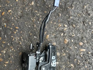 Замок багажника, Toyota Prius 2005-2011