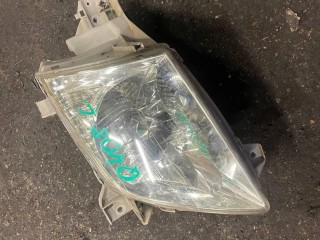 Фара левая Mazda MPV 1999-2003