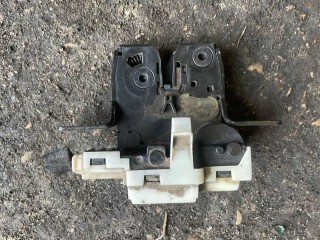 Замок багажника Renault Megane 2006-2009