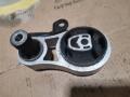 C1B16P082 кронштейн двигателя Ford Fiesta 6 - фото №3