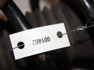 стойка амортизатора передняя правая, Toyota Corolla 9 поколение (E120/E130) 2000-2004