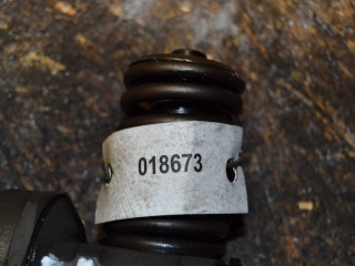 форсунка топливная, ориг. номер 038130073AJ, Volkswagen Golf 4 поколение 1997-2006