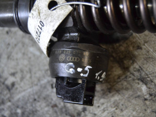 форсунка топливная, ориг. номер 038130073BN, Volkswagen Passat B6 2005-2010