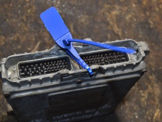 блок управления двигателем, ориг. номер 0281001537, IVECO Daily 3 поколение 1999-2006