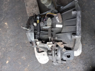 КПП механическая (МКПП), ориг. номер M9R, Renault Trafic 2 поколение [рестайлинг] 2006-2014