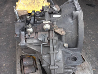КПП механическая (МКПП), ориг. номер M9R, Renault Trafic 2 поколение [рестайлинг] 2006-2014