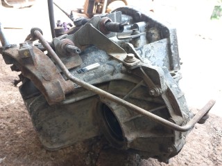 КПП механическая (МКПП), ориг. номер F9Q, Renault Scenic 2 2003-2006