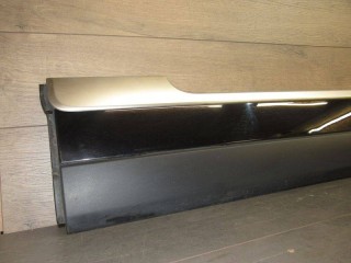 молдинг двери передней левой, ориг. номер CK5221065ADW, Land Rover Range Rover 4 2012-2017
