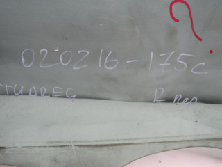 стекло двери передней правой, Volkswagen Touareg 2002-2007