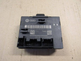 модуль управления двери передней левой Audi Q7 4L 2009-2015, 4F0959795P