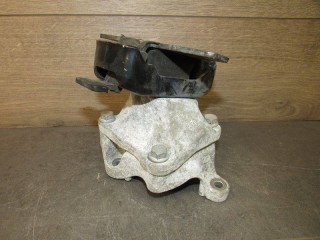 Подушка крепления двигателя Volkswagen Amarok 2010-2016