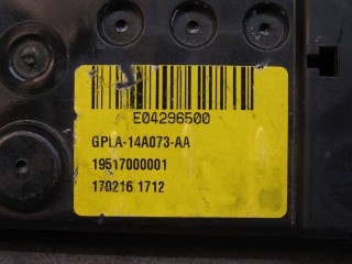 Блок предохранителей, ориг. номер GPLA14A073AA, Land Rover Range Rover 4 2012-2017