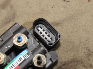 клапана пневмоподвески, ориг. номер 4M0616013B, Porsche Cayenne PO536