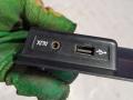 Разъем AUX / USB Skoda Octavia A7 2014г. - фото №3