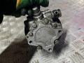 Насос гидроусилителя руля Land Rover Freelander 1 2001г. - фото №2