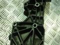 03G903143F Кронштейн генератора Volkswagen Touran 1 2006г. - фото №3