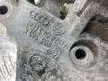 03L903143K Кронштейн генератора Volkswagen Golf 6 2010г. - фото №3