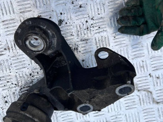 Кронштейн двигателя, Volkswagen Passat B5 2000-2005